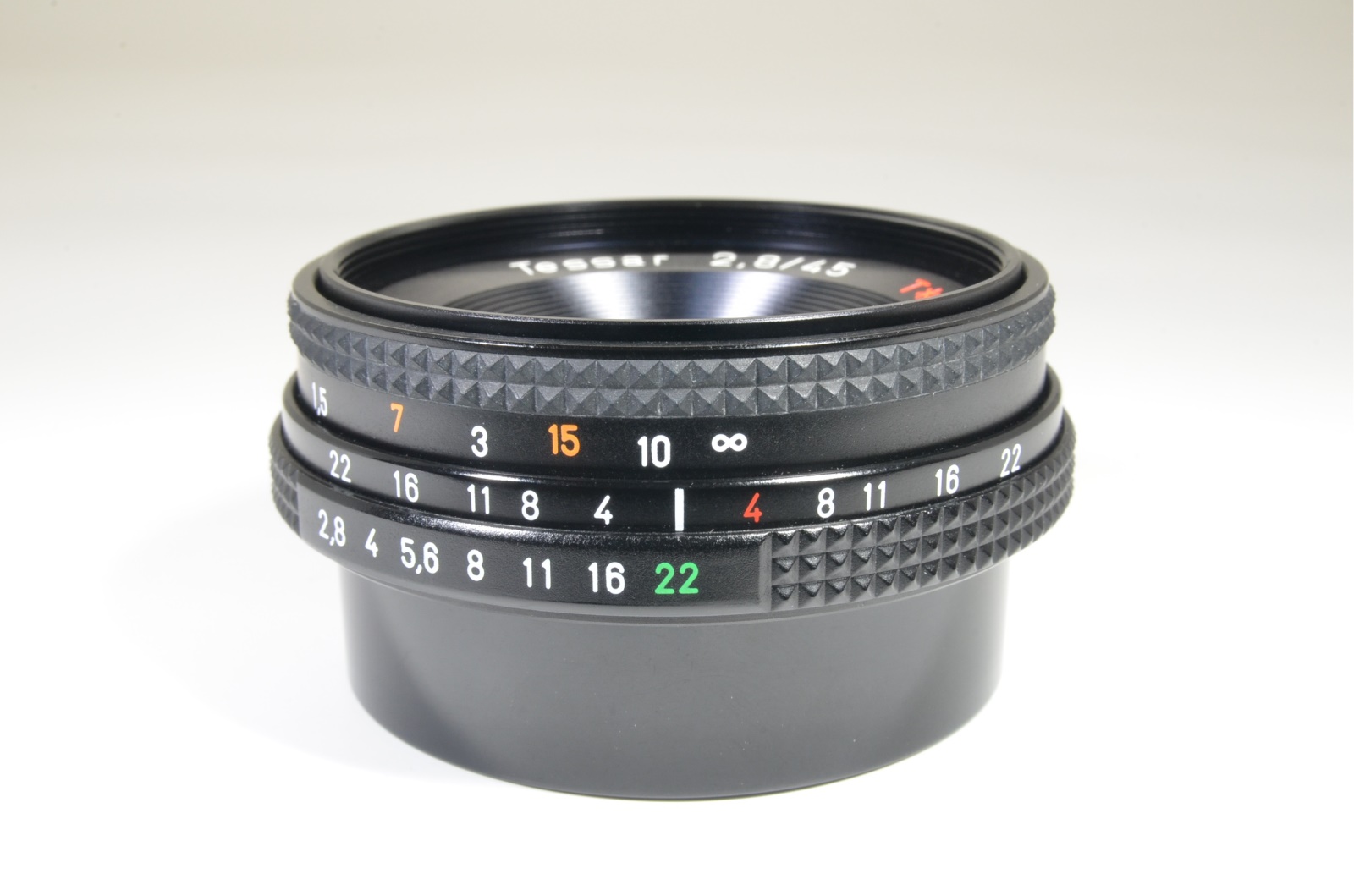 Contax Aria data back, Tessar 45mm f2.8, Vario-Sonnar 28-70mm MMJ