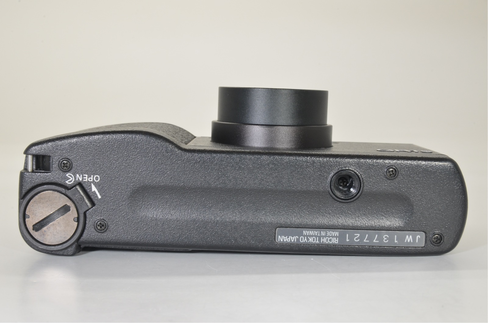 RICOH GR1s Black 28mm f2.8 film camera from Japan LCD works Film