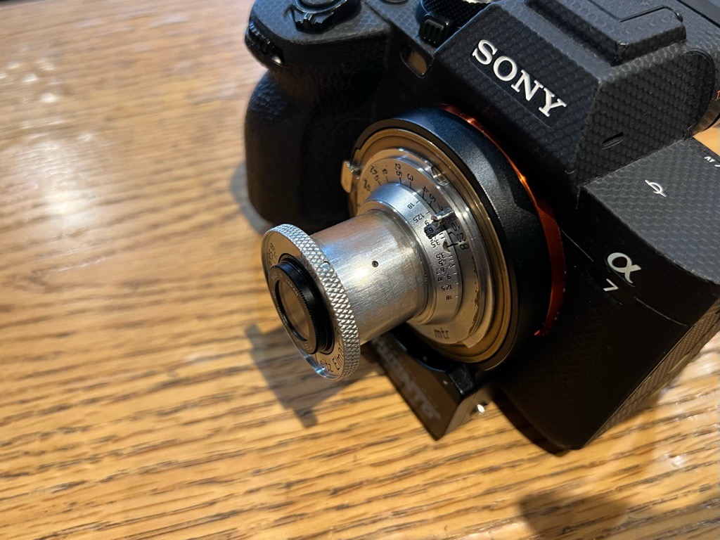 元祖 標準レンズ Leica Elmar 50mm f3.5 が良く写る｜レビュー＆作例