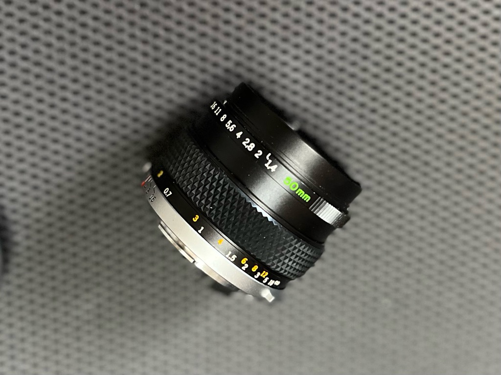 ズイコーの写りを堪能する。ZUIKO 50mm f1.4（ズイコー）｜レビュー