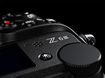 新品】(ニコン) Nikon Z6 III ボディ｜ナニワグループオンライン