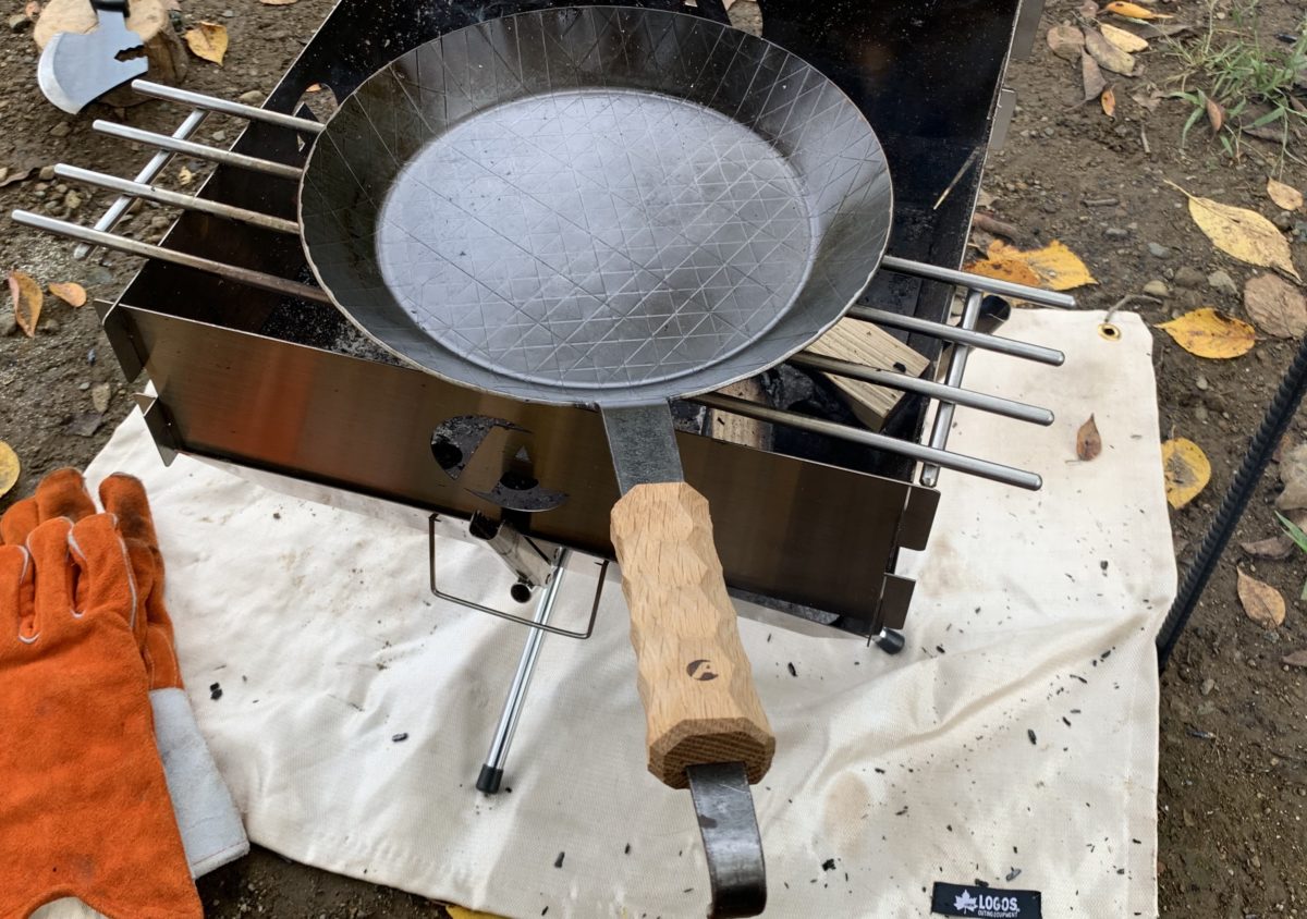 アシモクラフツ「asigrip_tk」をタークのフライパンに装着してみた