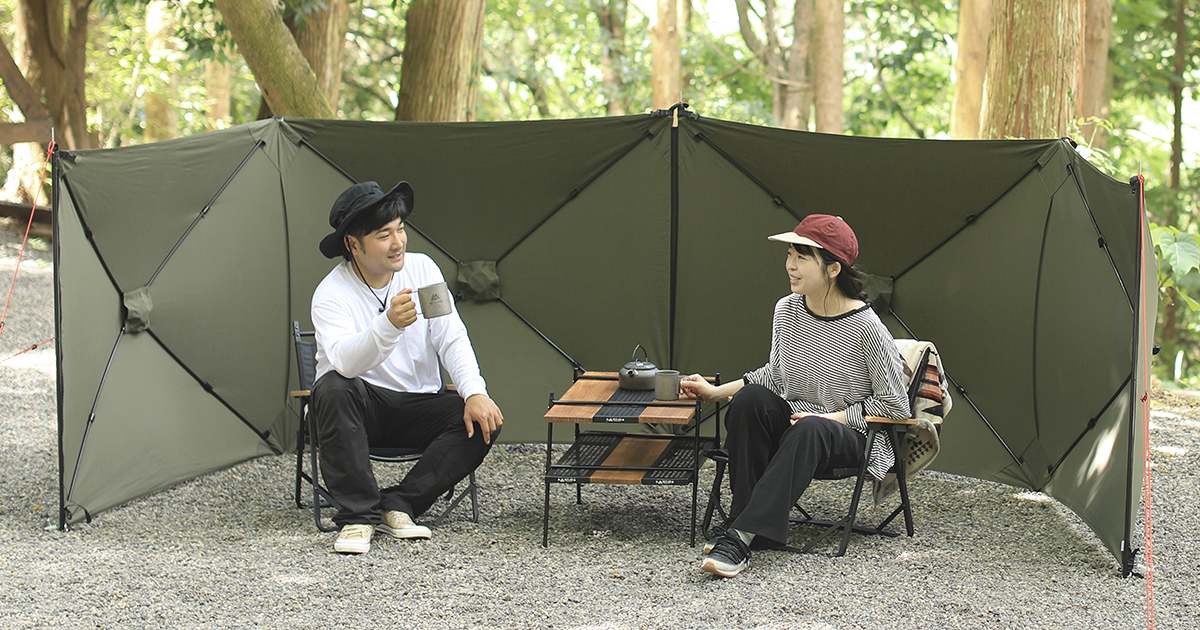 VASTLANDからワンタッチで設置可能な焚き火陣幕「TCポップアップ