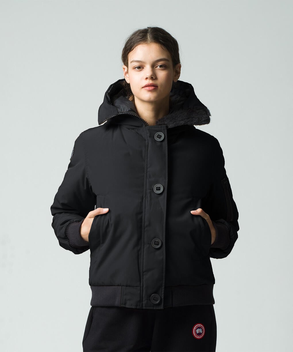 ラブラドール ボンバー ブラックレーベル(7967WBJ)｜カナダグース