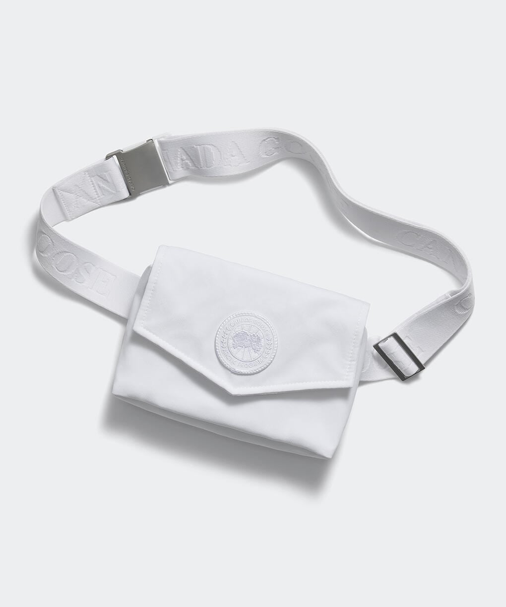 ミニ ウエスト パック(8837U)｜カナダグース (CANADA GOOSE) 日本公式