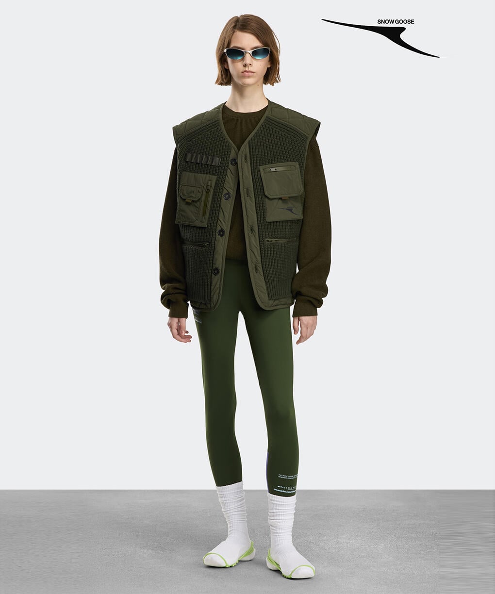 ソルスティス ベスト(1439UCD)｜カナダグース (CANADA GOOSE) 日本公式