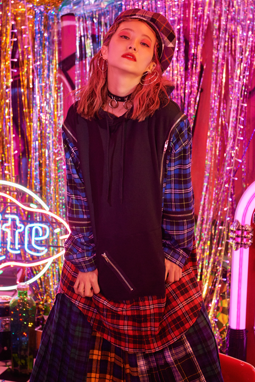 LiSA×Candy Stripperコラボレーションアイテム リリース決定！ / CANDY