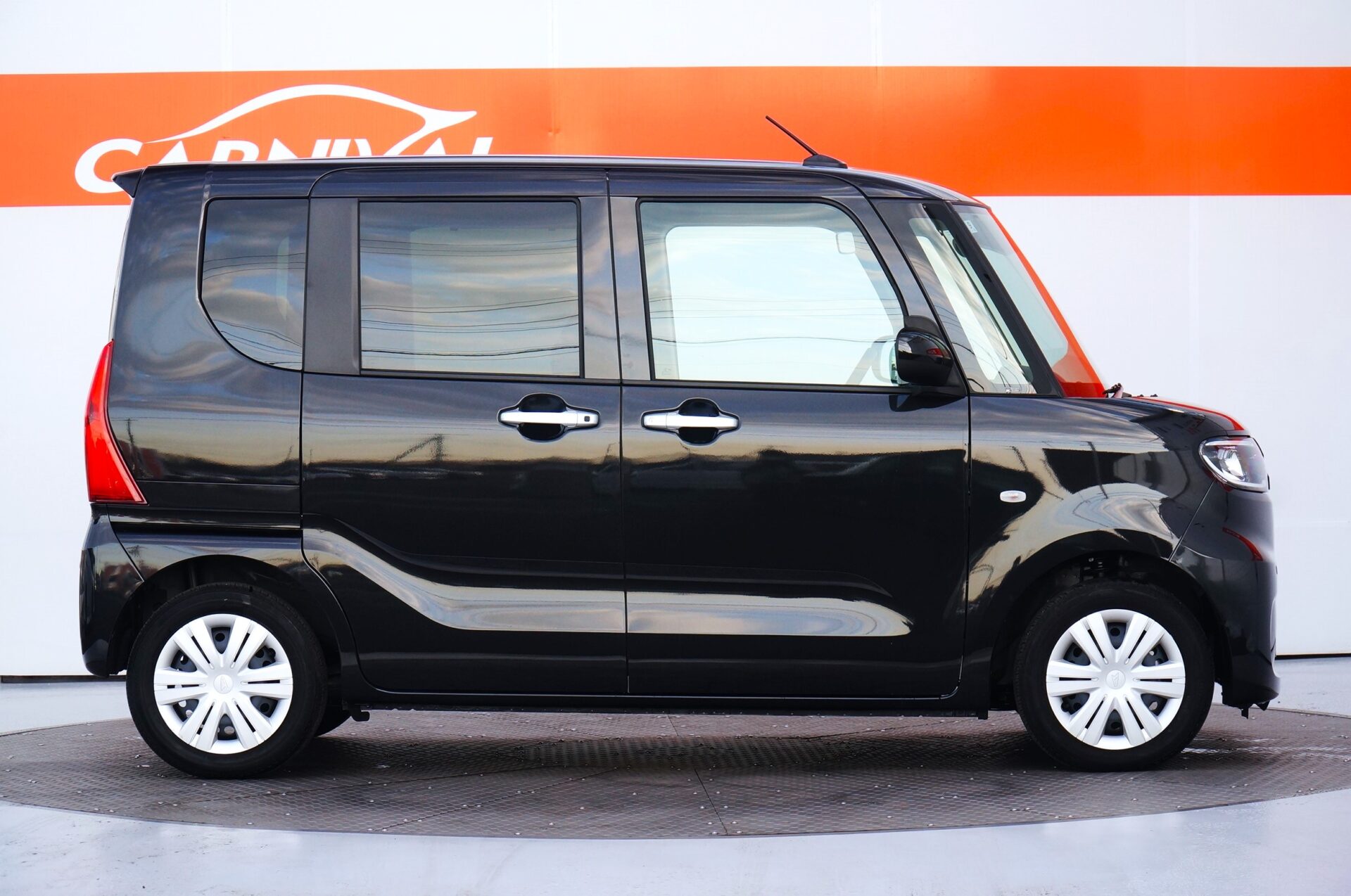 タント X 239 - カーニバル