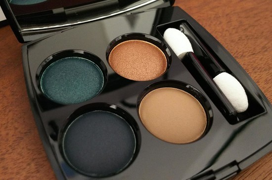 秋コスメの本命！？シャネルの人気シャドウ〔288ロードムービー