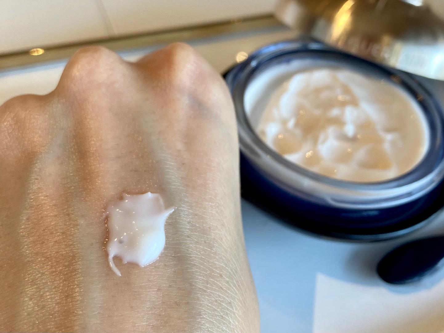 ゲラン」蘭の驚異的な生命力から生まれた、新クリームとローションが