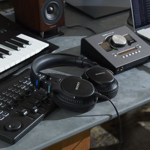 ソニー MDR-MV1 モニターヘッドホン 背面開放型 ブラック | ヤマダ