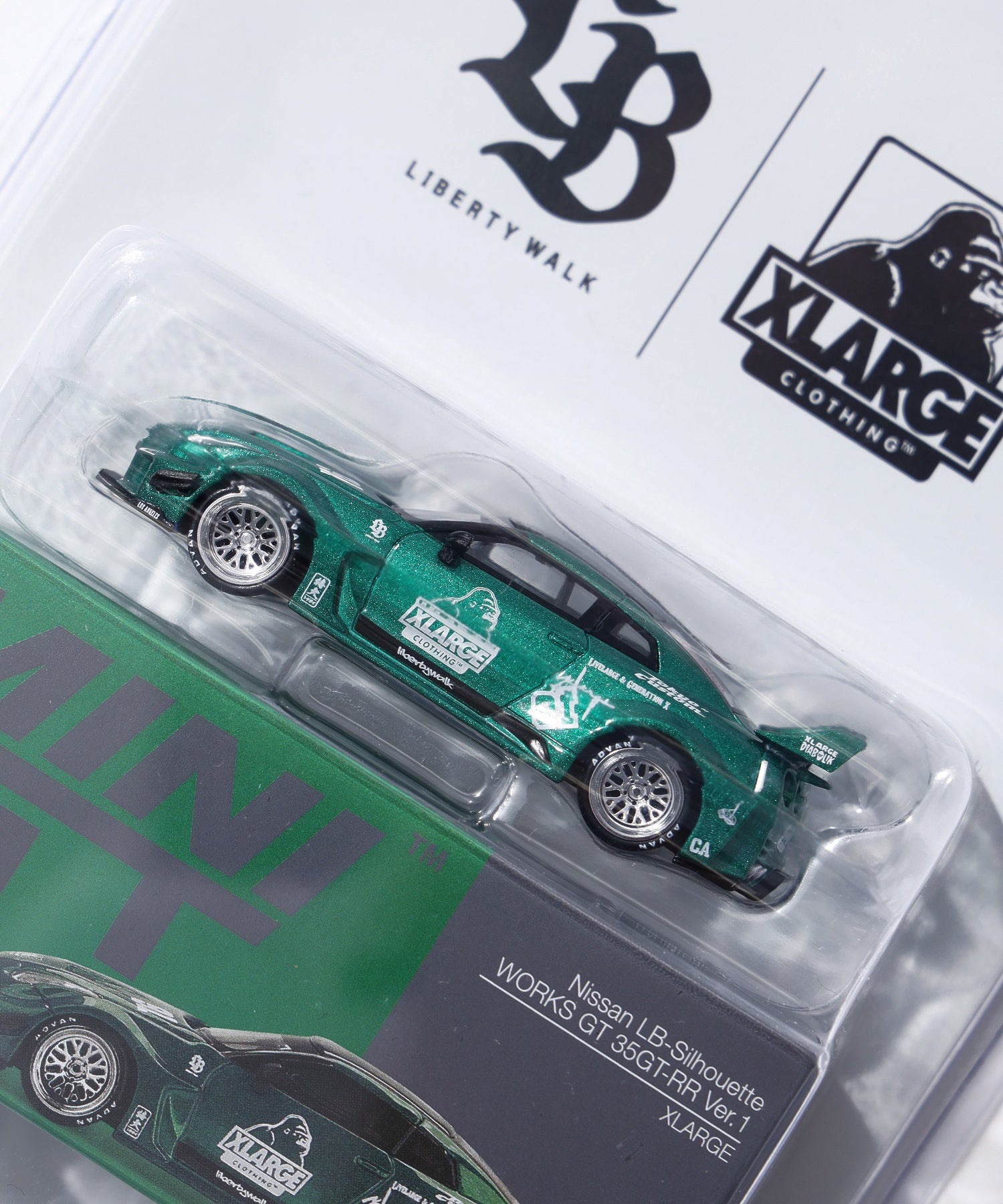 XLARGE×LIBERTY WALK MINI GT 1/64 LB-Silhouette WORKS GT NISSAN