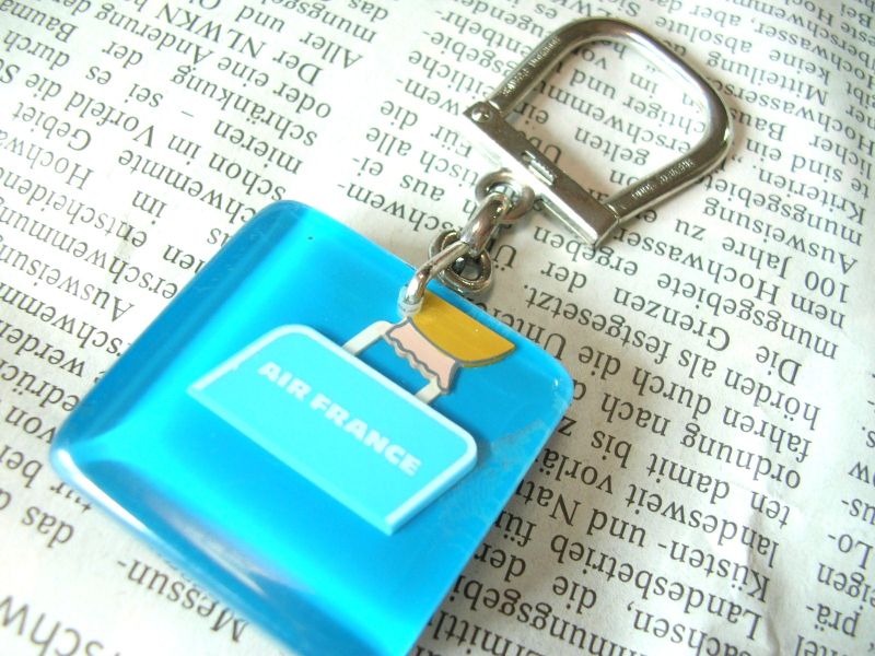 フランスヴィンテージ雑貨：キーホルダー・AIR FRANCE(エールフランス