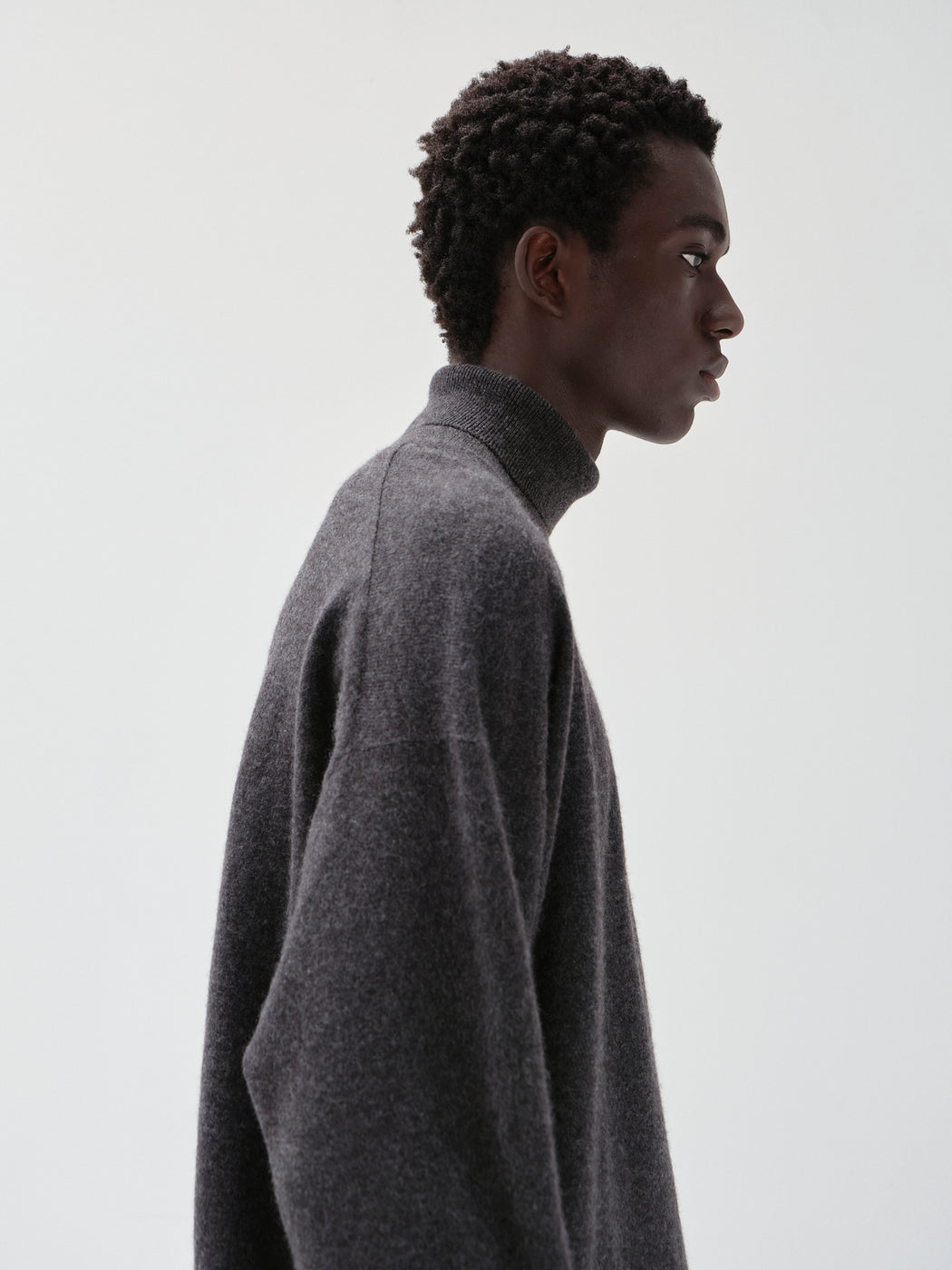 モンゴリアンカシミヤ タートルネック, Top Gray – cash & barba