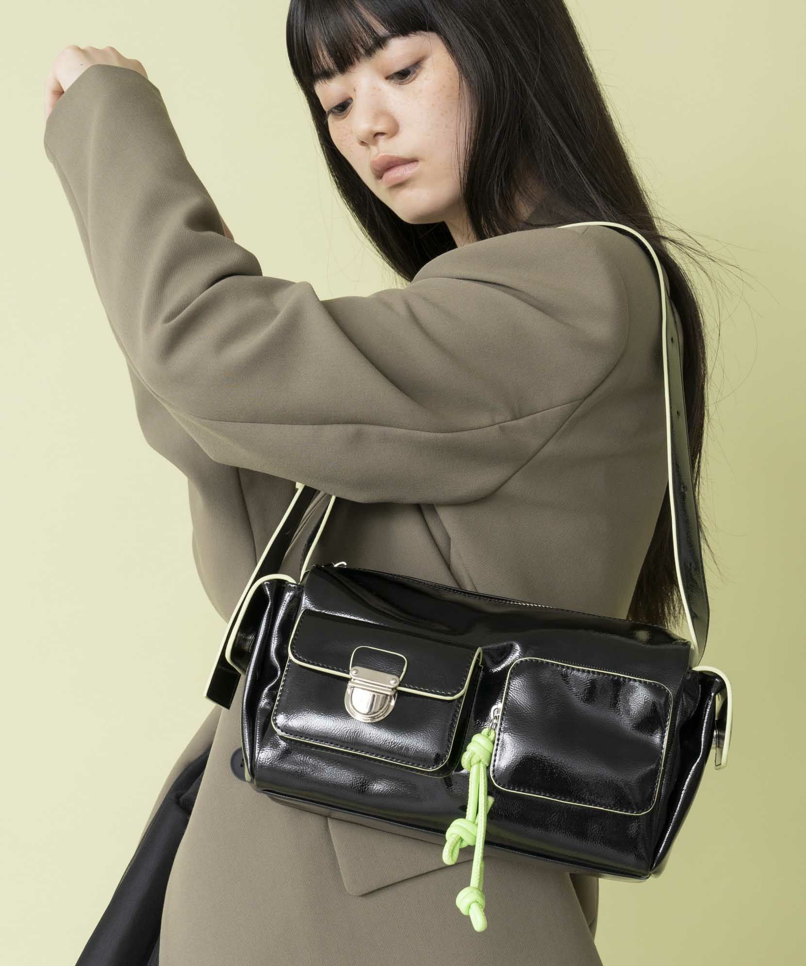 Casselini(キャセリーニ)キューブポケットバッグ | CASSELINI ONLINE SHOP