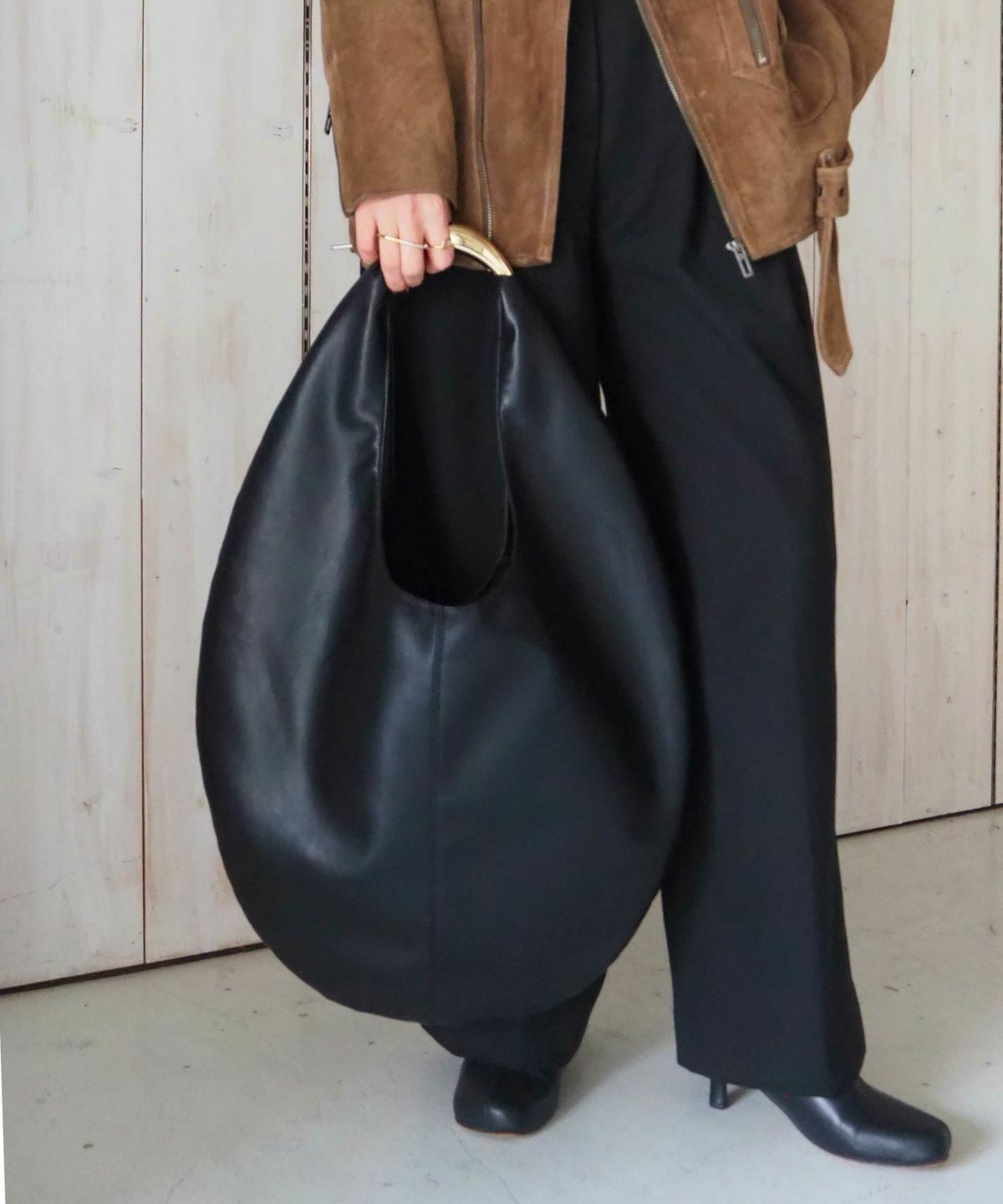 LE VERNIS] Sculpture bag M | CASSELINI ONLINE SHOP