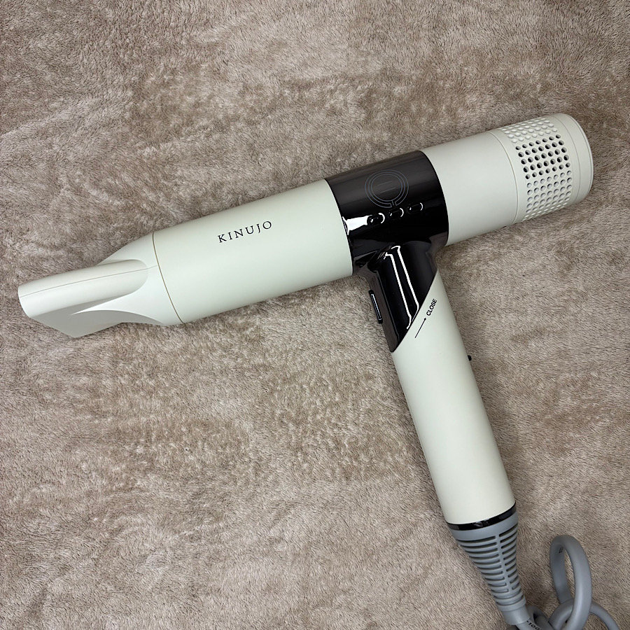 KINUJO（絹女） ヘアドライヤー KH301 ホワイト / KH302 モカ /HW001
