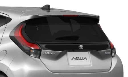 アクア（トヨタ）Z（2025年9月）｜カタログから中古車を探すなら