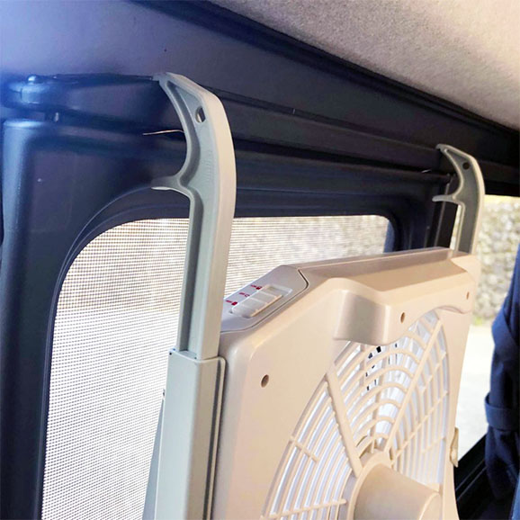 夏キャンプに向けてハイエースに換気扇をつけたい！フィアマターボ