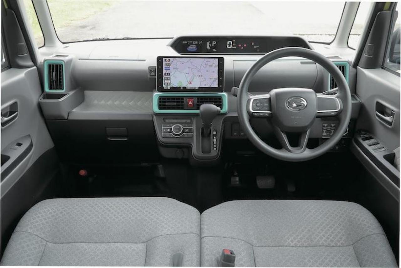 ダイハツ タント 新型解説｜価格一覧／グレード／内外装／新旧比較