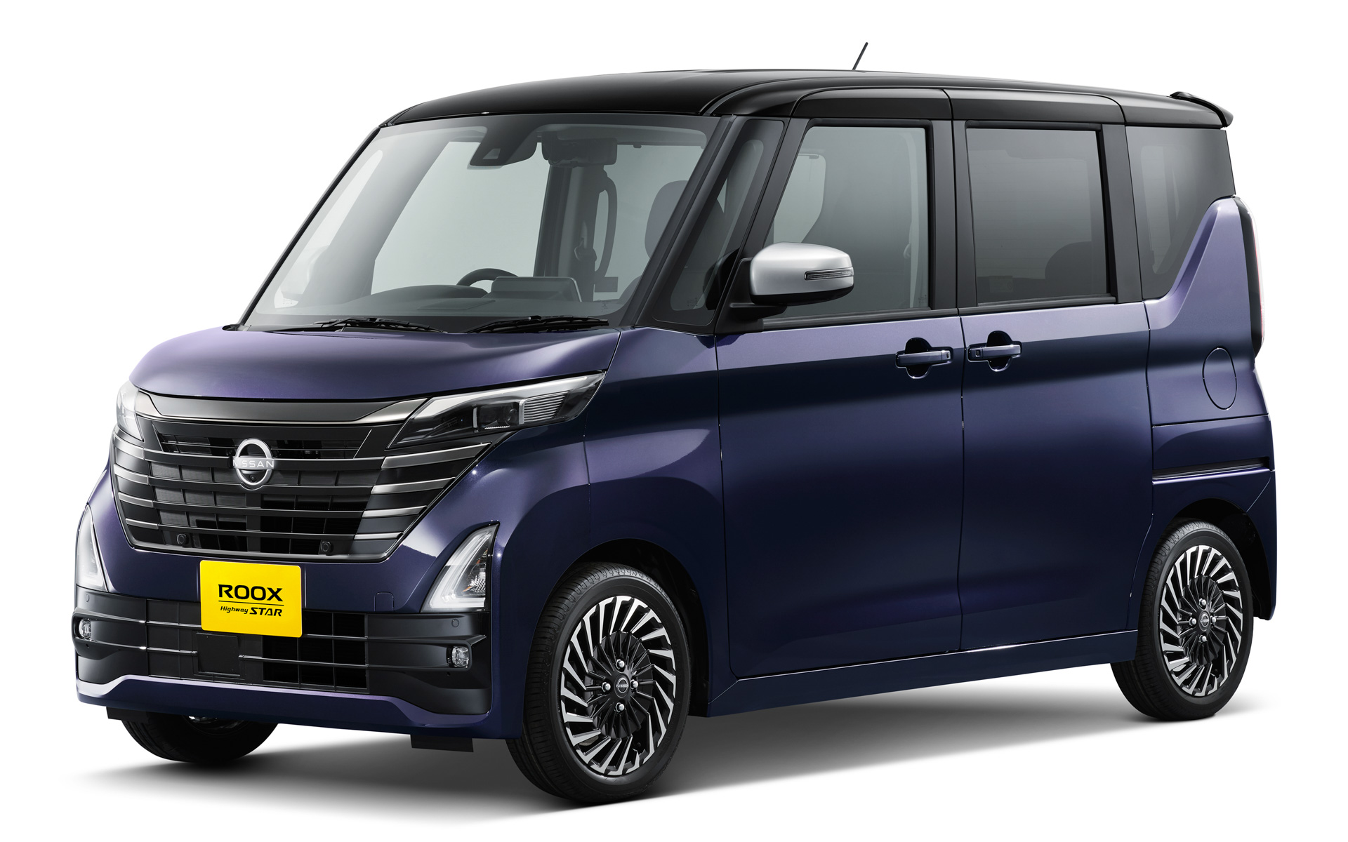 日産、軽乗用車「ルークス」マイナーチェンジして初夏発売へ V