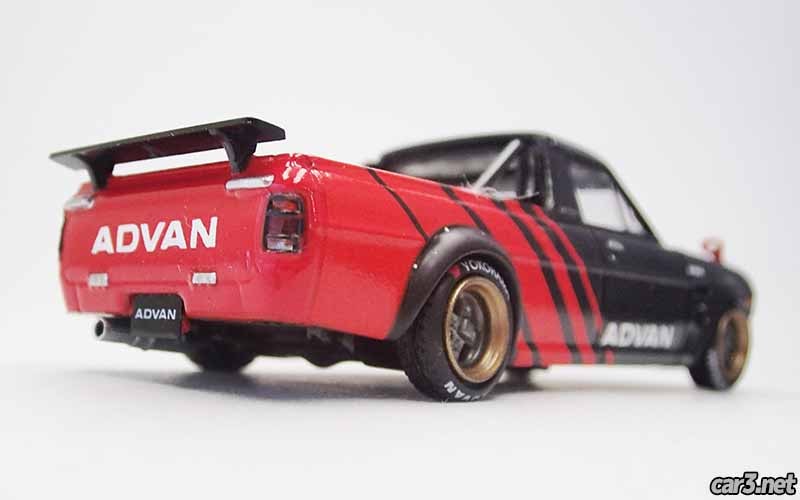 イノモデルの日産サニー「ハコトラ」ピックアップトラック、ADVAN