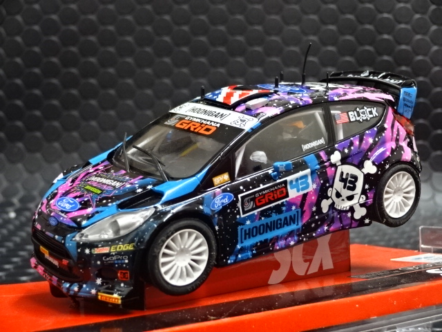 SCX 1/32 ｽﾛｯﾄｶｰ A10209◇FORD FIESTA RS WRC ST-RX43 RALLY #43/KEN