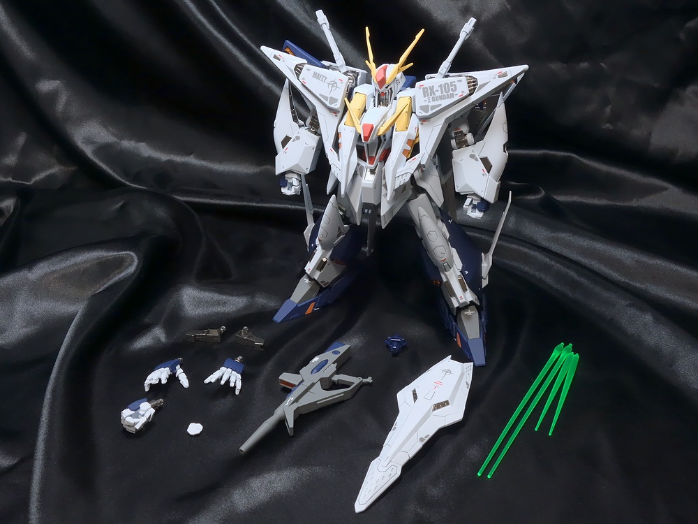 プレミアム完成品】バンダイ HGUC 1/144 Ξガンダム (クスィーガンダム