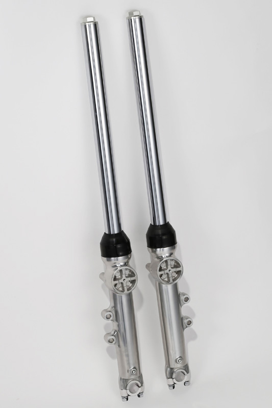 Z1 Z2】KYB36Z フロントフォーク (シルバーヘアライン仕上げ)74-721