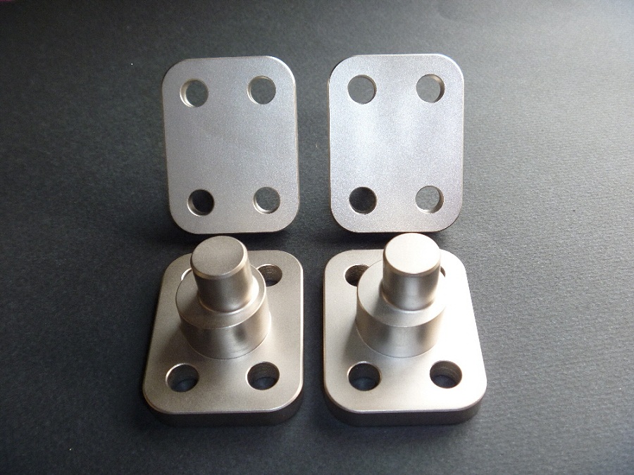 偏芯キングピン | JimnyParts工房