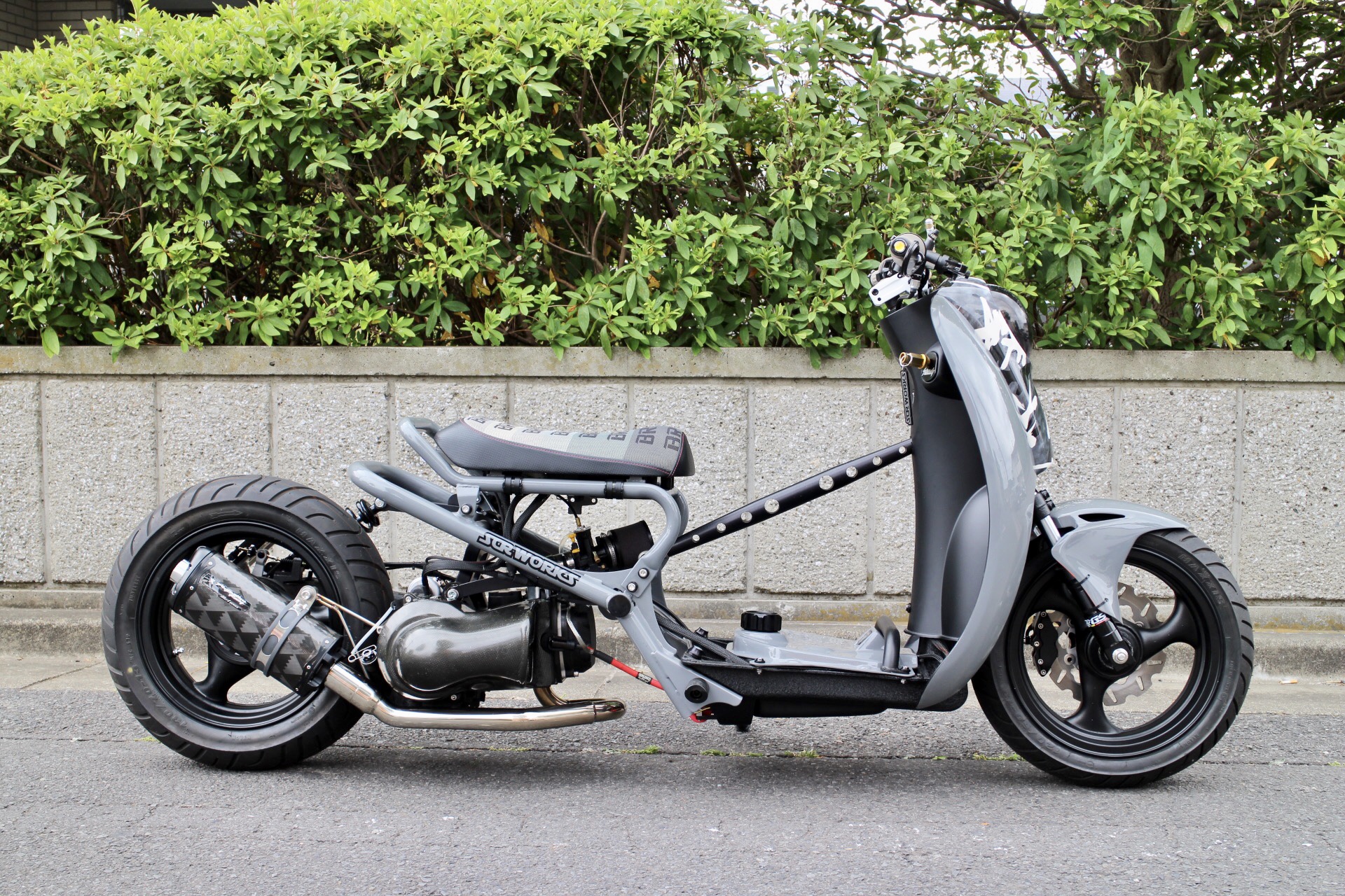 RUCKSTERS rPRO 8-Hole Chinbone | SCR_WORKS