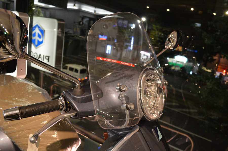 Vespa純正 GTS スモールウインドスクリーン【クリア】 | Vespa（ベスパ