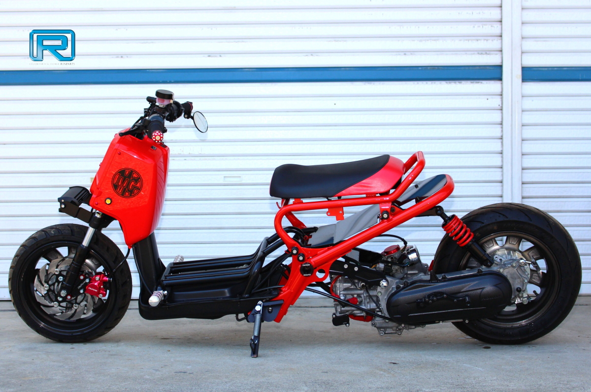 ズーマー用ローダウンリヤショック ブラック/ブルー | Rin Parts（リン