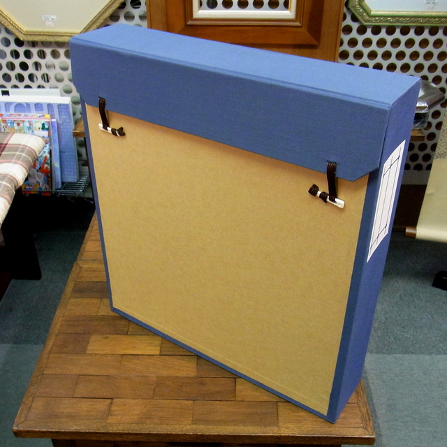 在庫ナス紺布タトウ箱(黄袋付) 39.5×29.5×7cm | アートおおがきのWEB通販