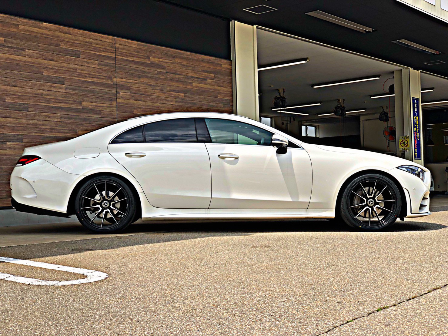 ベンツCLSクラス TWS EX-fm II 20インチ装着!! 輸入車カスタムブログ