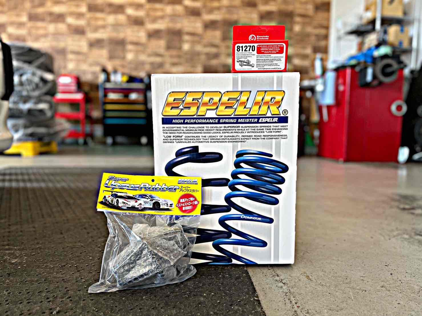 TOYOTA PRO BOXに エスペリア スーパーアップサス取り付け！！＆タイヤ