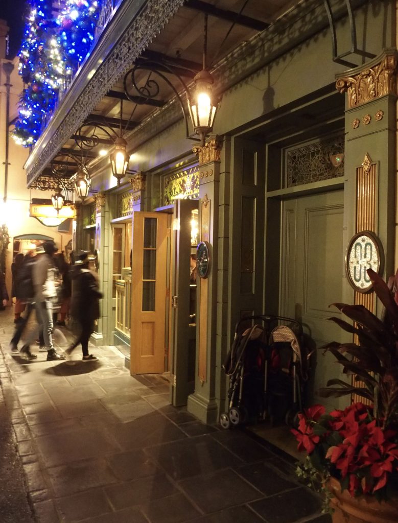 カリフォルニアのディズニーランドにある会員制レストラン、クラブ33