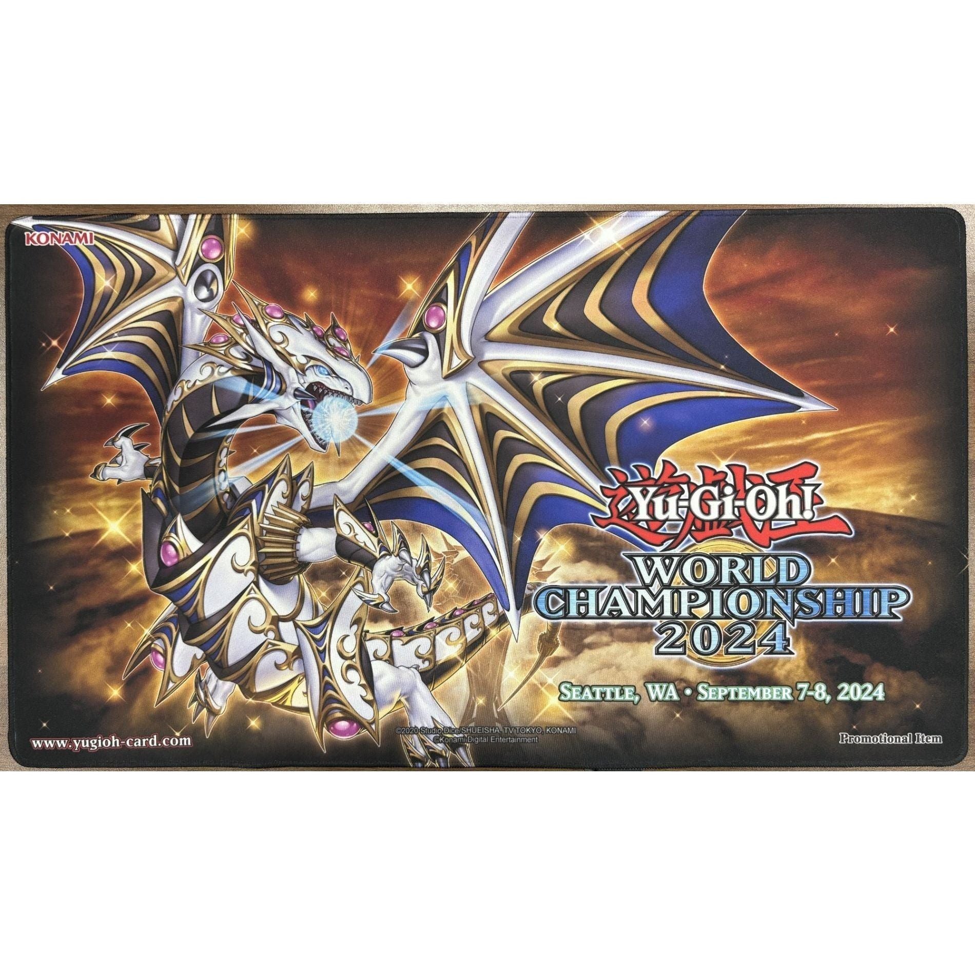 遊戯王】 プレイマット Dragon of Illumination, Sanctuary's Shield