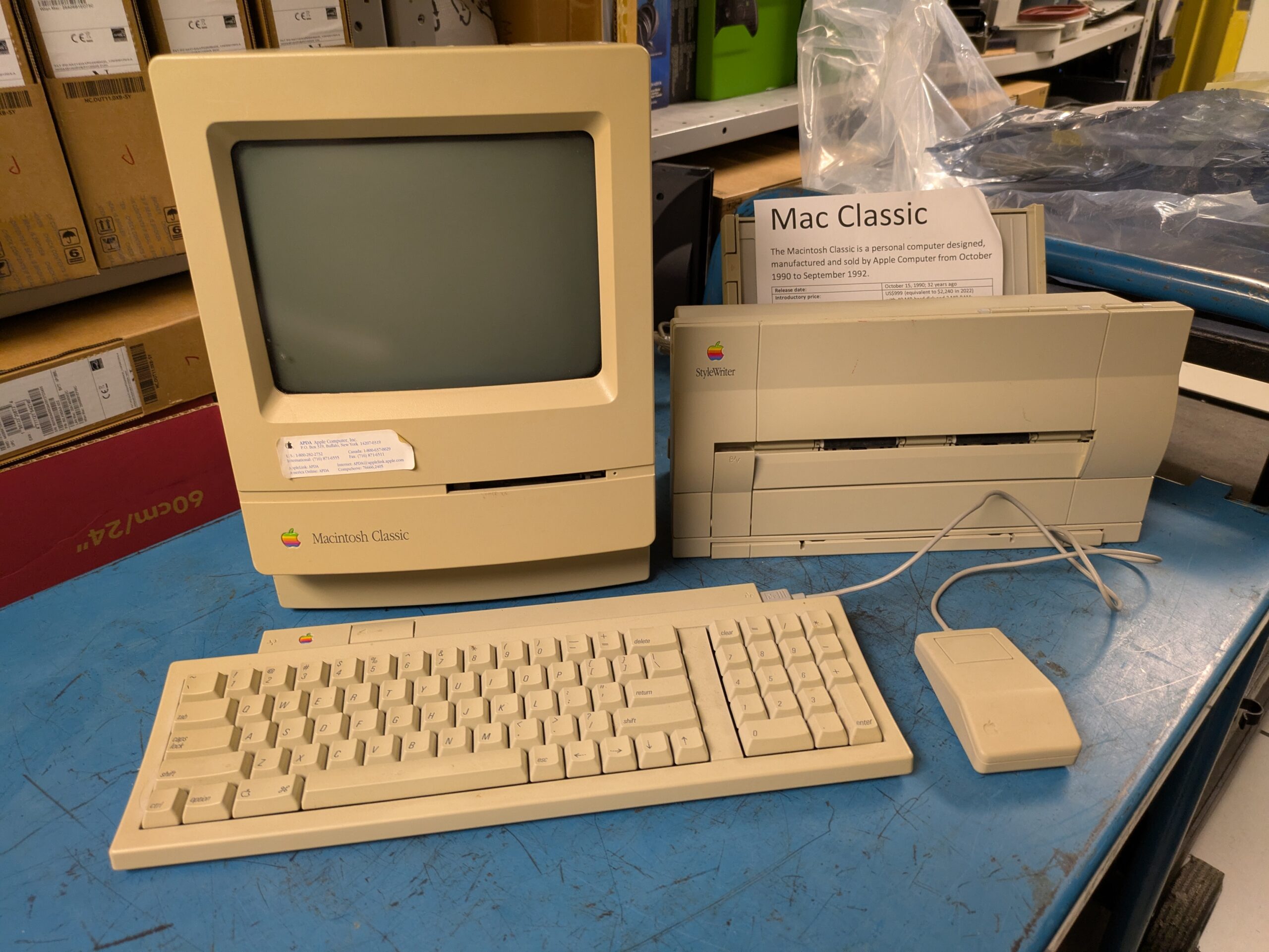 Apple Macintosh Classic - School of Computer Science