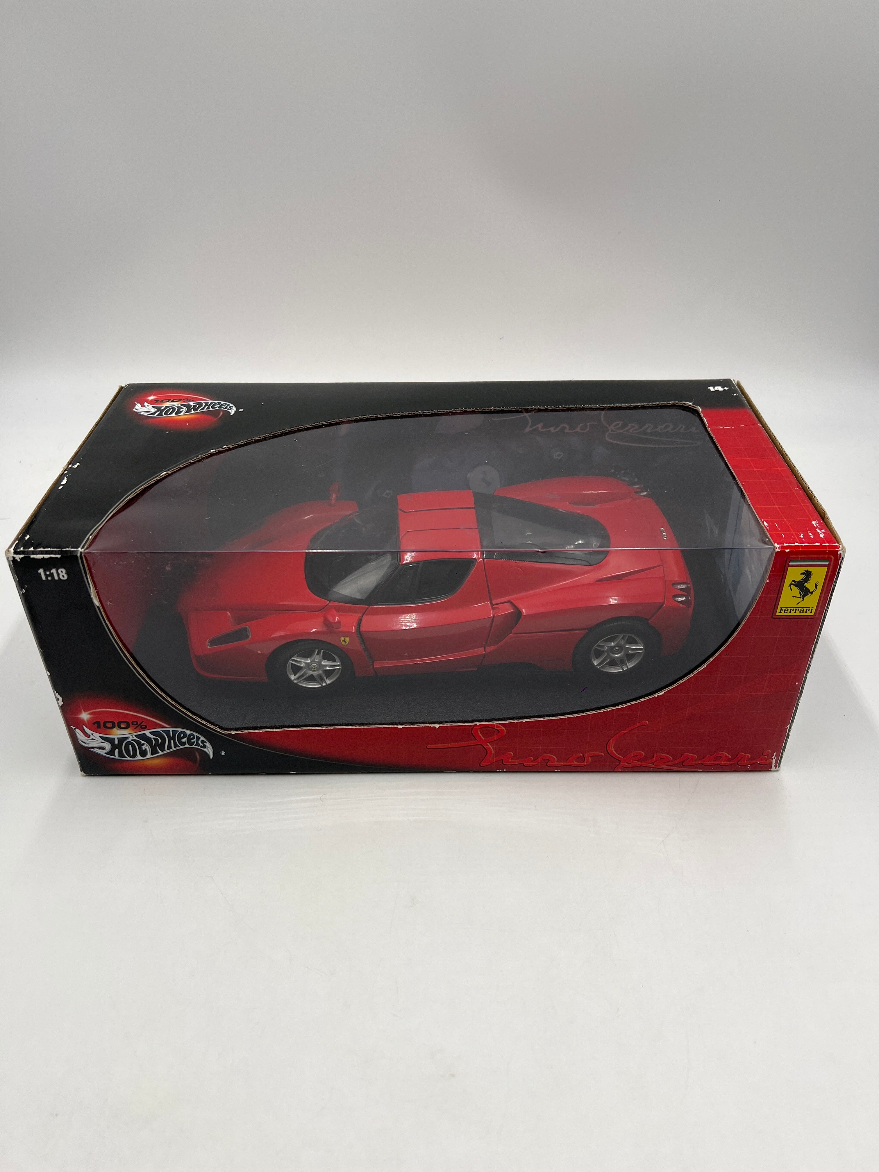 Hot Wheels 100% 1:18 Scale Enzo Ferrari NIB Red – carolinasdiecast