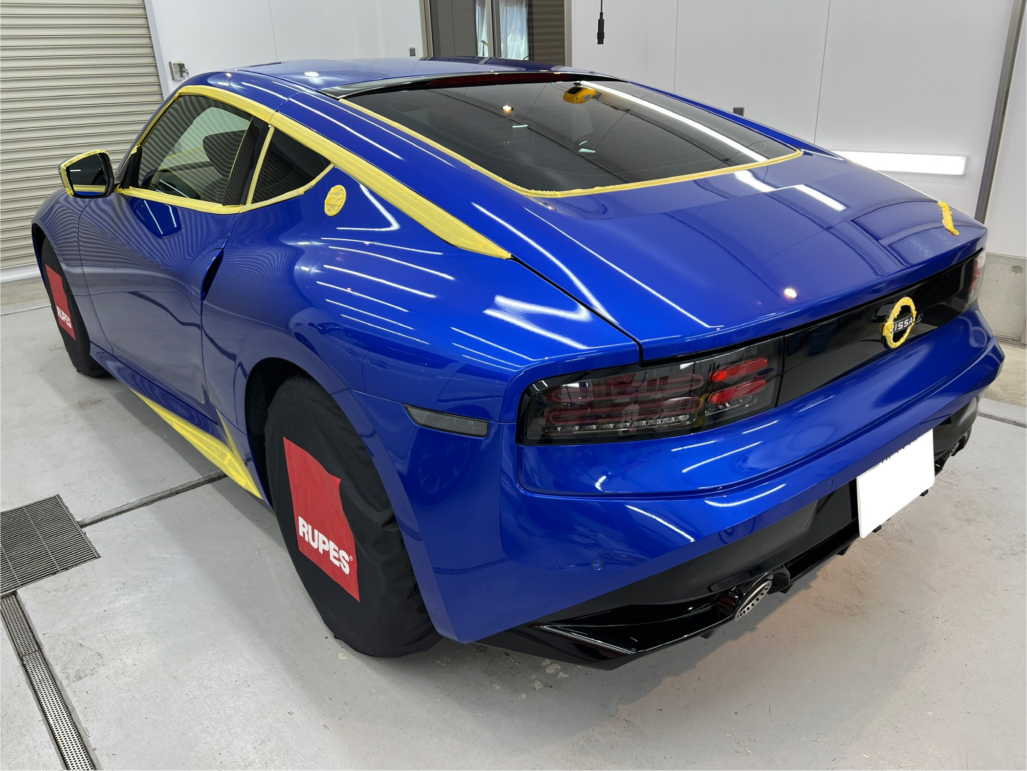 日産 フェアレディZ RZ34型 (新車) - カーポリッシュナガタ