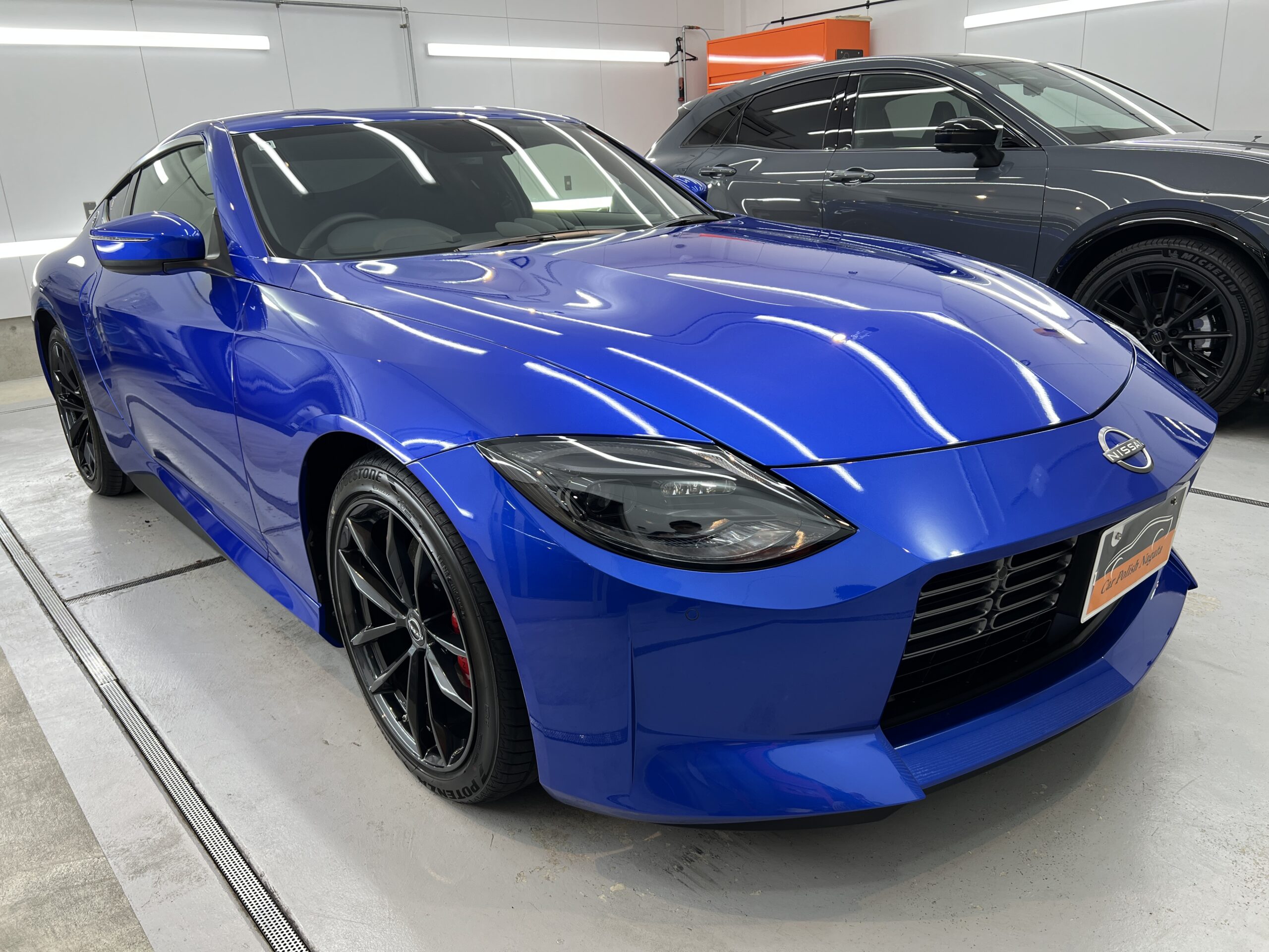 日産 フェアレディZ RZ34型 (新車) - カーポリッシュナガタ
