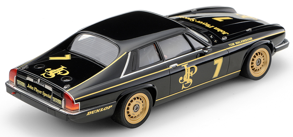 JPSカラーのダンディズムにシビレる！ハセガワ製プラモ「ジャガーXJ-S