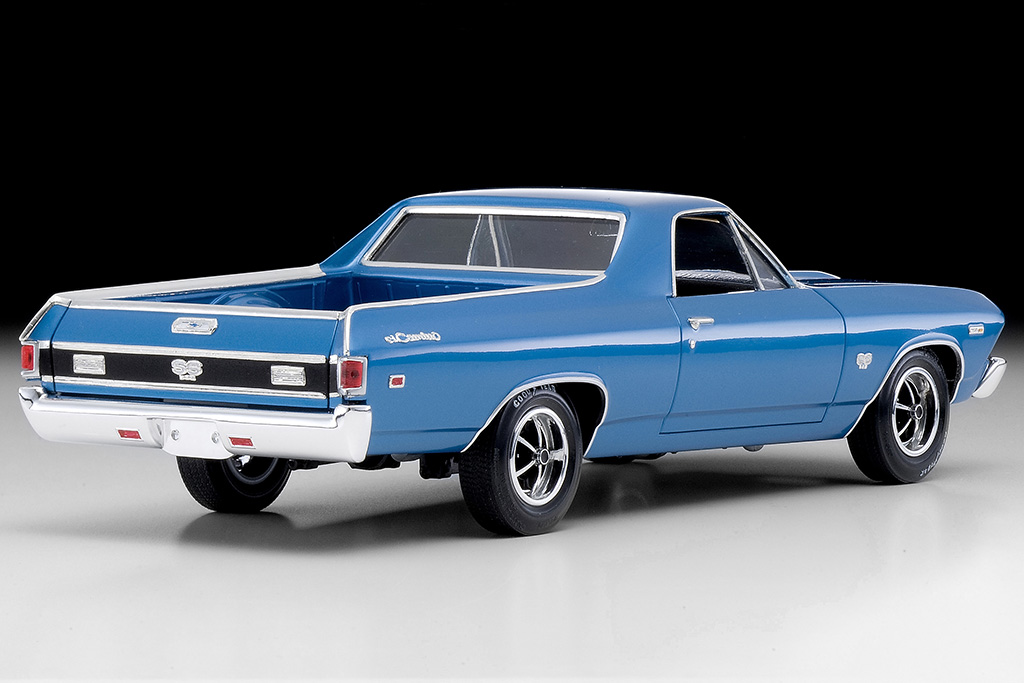 クーペのようにイカシたスーパースポーツ・トラック！AMT製プラモ