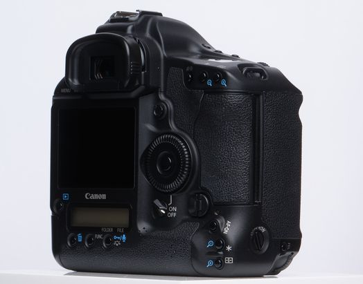 Canon EOS 1D Mark IV DSLR Camera Body {16.1MP}