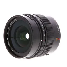 Panasonic Lumix 14-50mm f/2.8-3.5 ASPH. Leica D Vario-Elmarit Mega