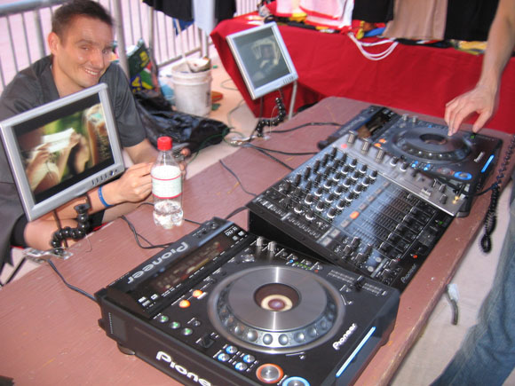 Pioneer DVJ-X1: Spins Music and Movies - CDM Create Digital Music