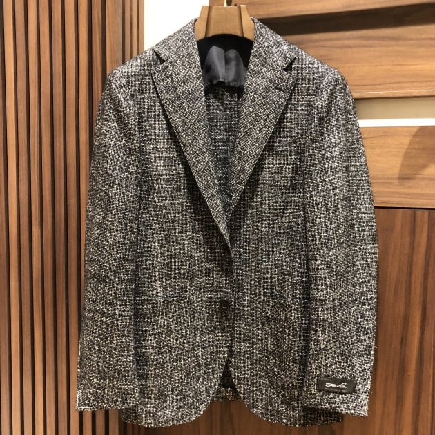 黒ではなくブラックテイスト！〈Brilla per il gusto〉｜ビームス 二子