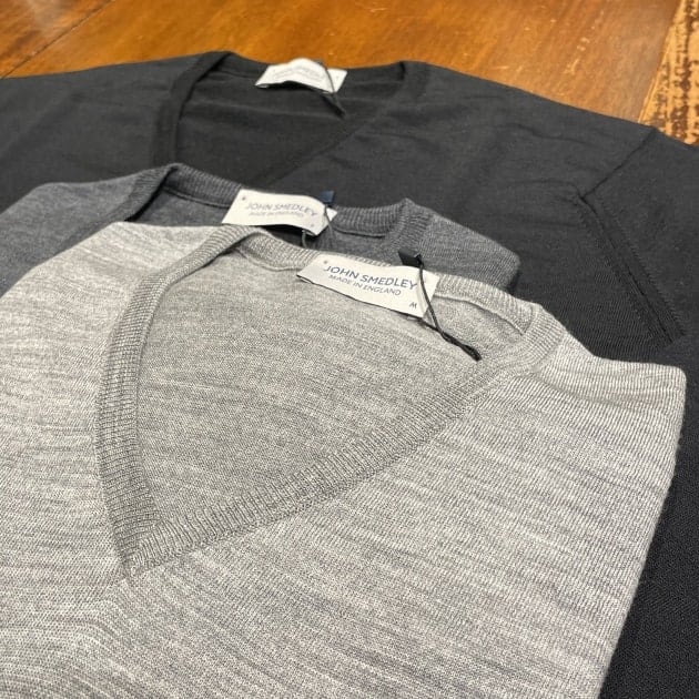 JOHN SMEDLEY＞KNIT｜ビームスF 新宿｜BEAMS