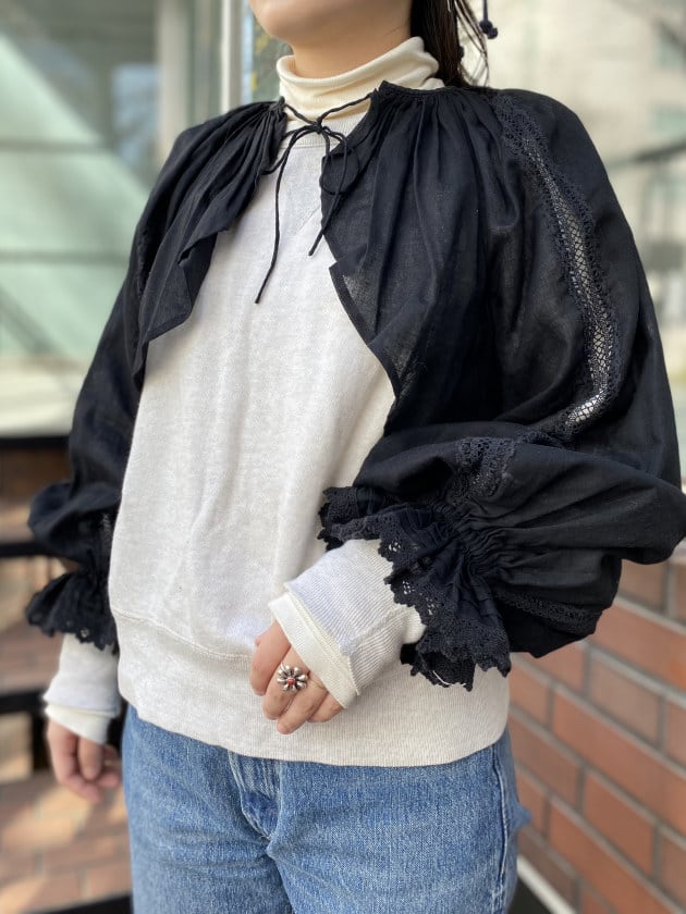 贅沢なギャザーに、うっとり。｜ビームス ボーイ 原宿｜BEAMS